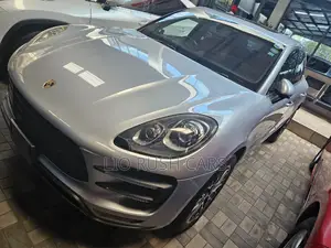 Porsche Macan 2018 Silver