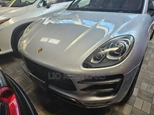 Porsche Macan 2018 Silver