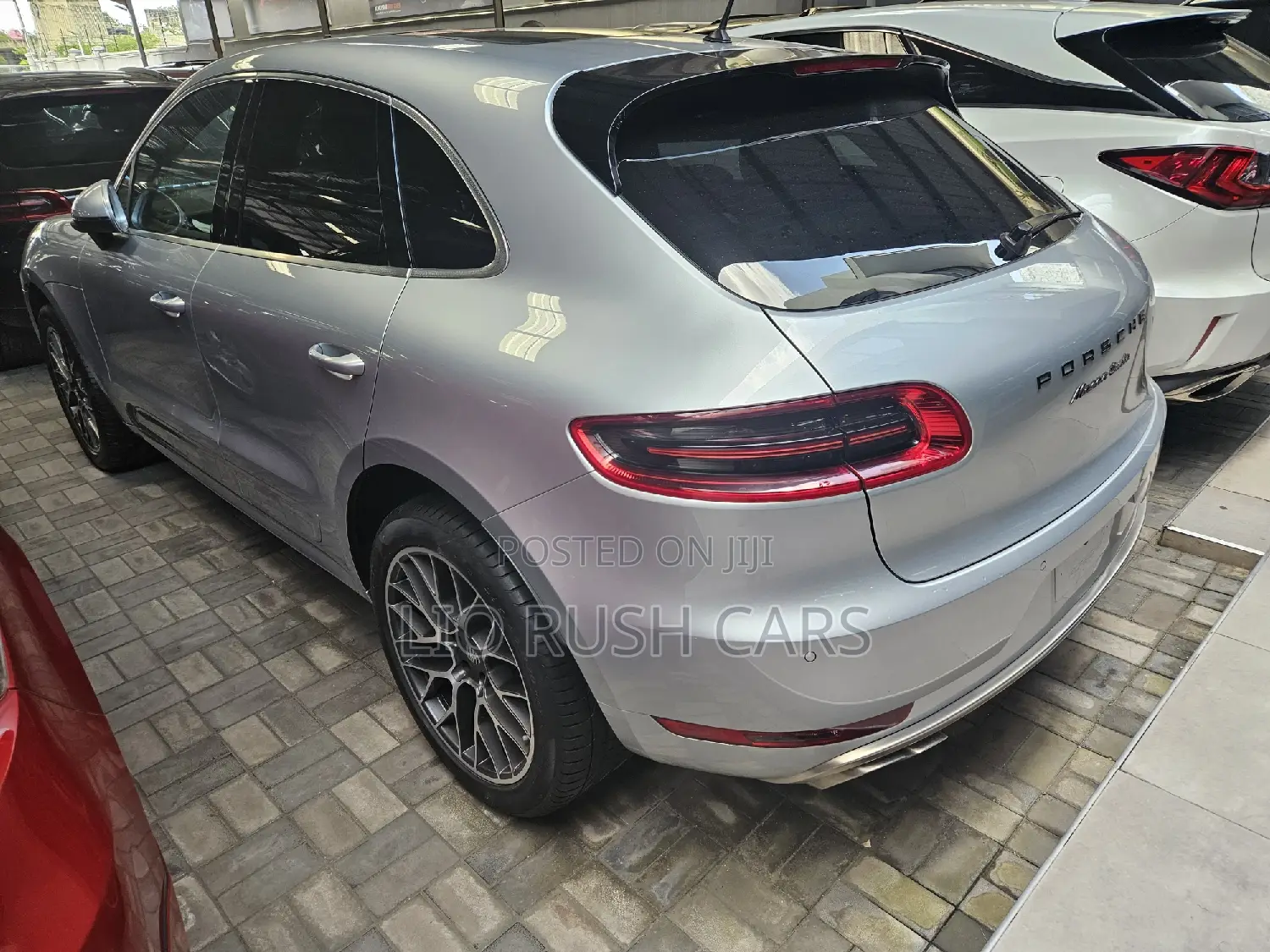 Porsche Macan 2018 Silver