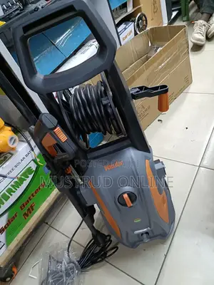 1800w,135 Bar Pressure Washer