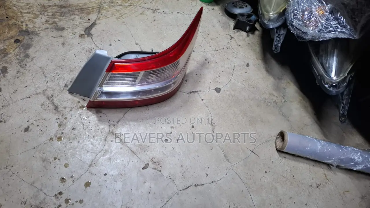 Premio 265 Taillight