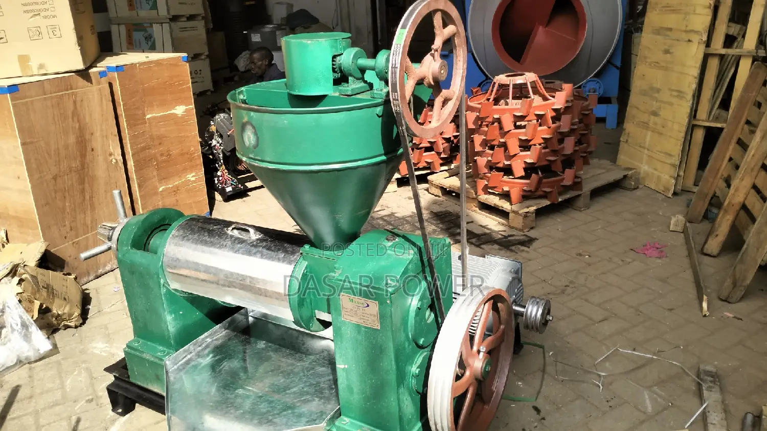Mop 100 Screaw Oil Extractor Machine.