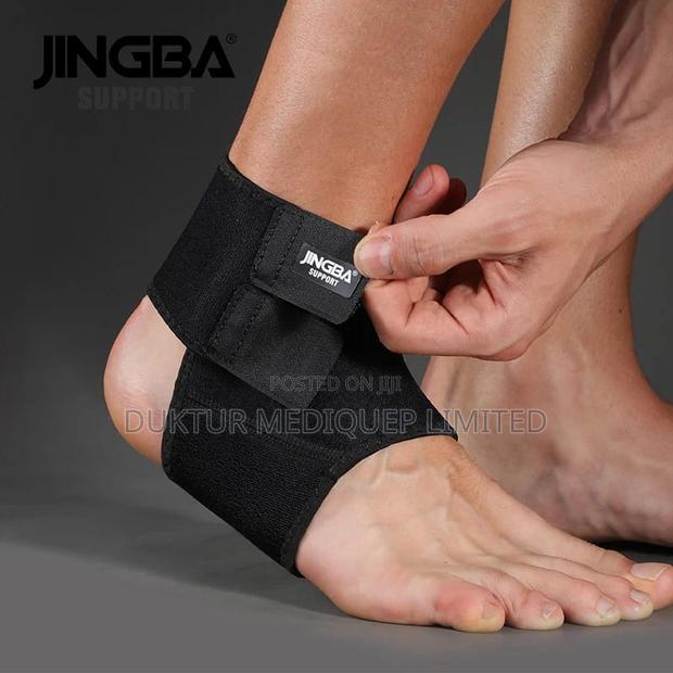 Adjustable Ankle Support Universal Size 1pc