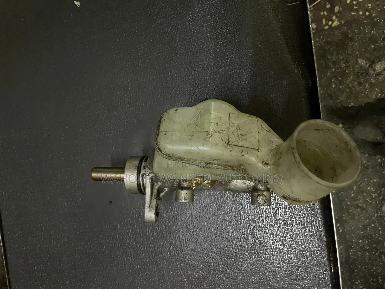 Brake Master Cylinder for Daihatsu Mira