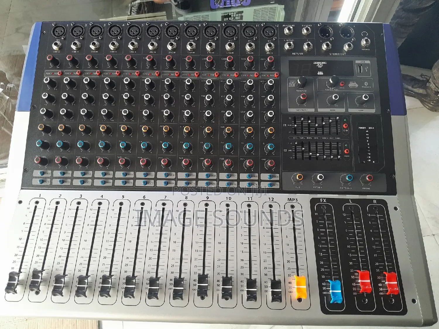 Powered Mixer 12channel Kv12 (3000 Watts)