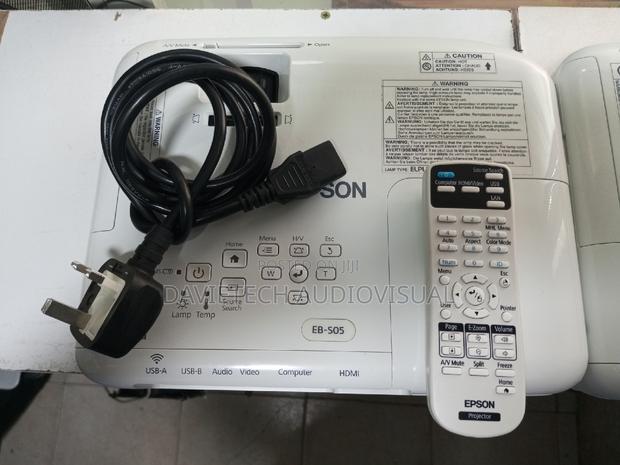 EPSON Projector_-Eb S05, - thumbnail 2