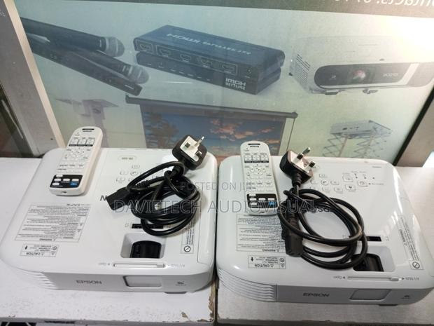 EPSON Projector_-Eb S05, - thumbnail 3