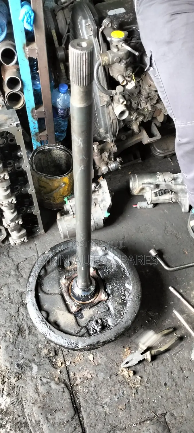Rear Axle Ex Japan Toyota Hiace 9l