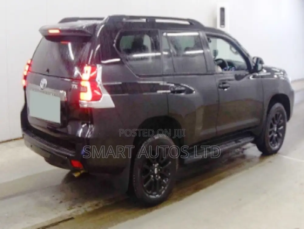 Toyota Land Cruiser Prado 2022