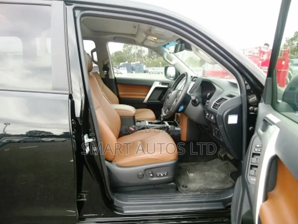 Toyota Land Cruiser Prado 2022