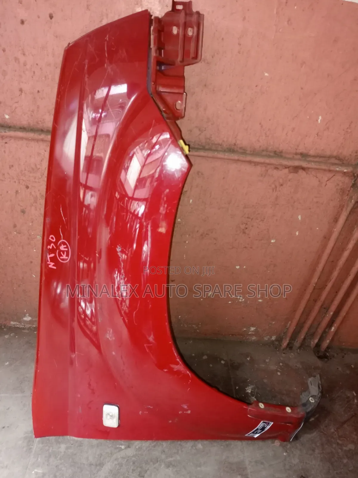 Nt30 Nissan Xtrail RHS Front Wing With Wing Light