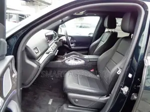 Mercedes-Benz GLE-Class GLE 300d 4MATIC 2020