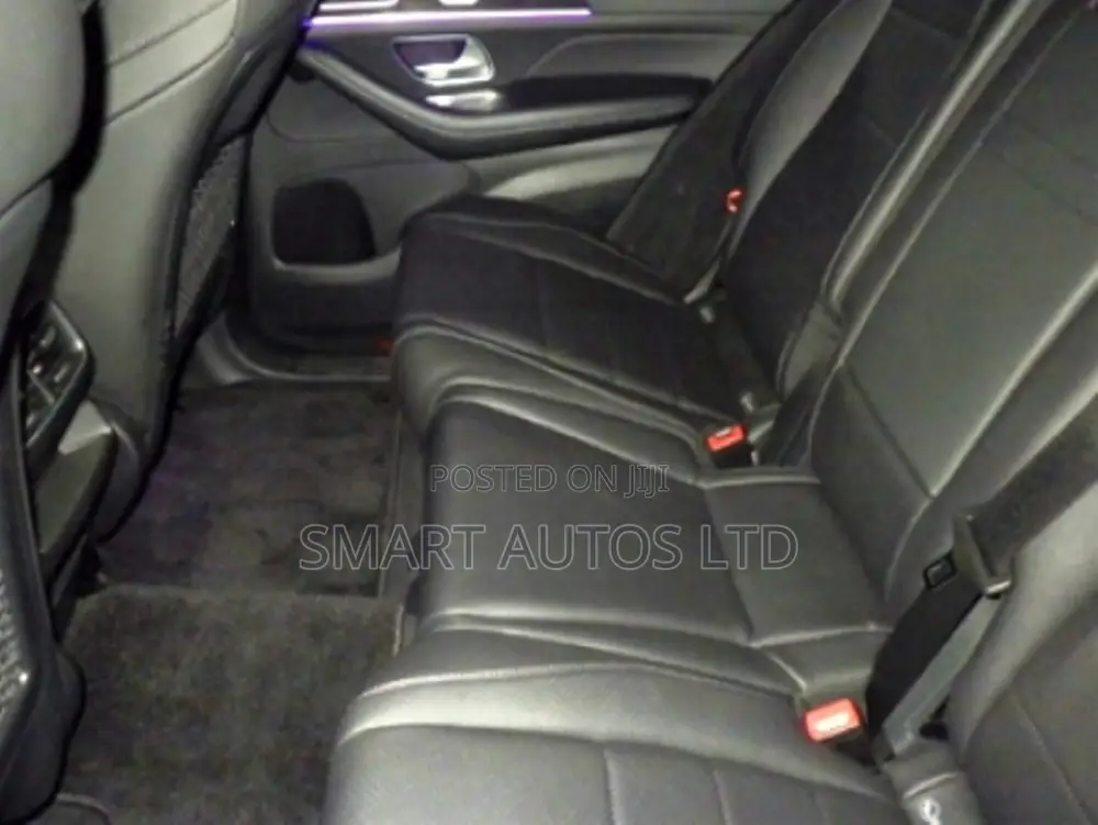 Mercedes-Benz GLE-Class GLE 300d 4MATIC 2020