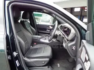 Mercedes-Benz GLE-Class GLE 300d 4MATIC 2020