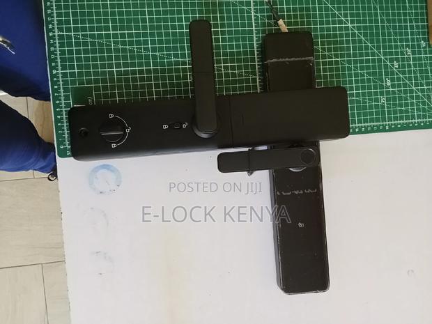 Passcode Access Control.Biometric Wifi Door Lock Solutions - main view