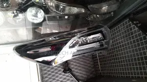 Genuine Harrier Taillight __