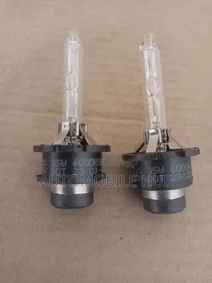 D2s D2r D4S D4R Xenon Bulbs in Cars Pair