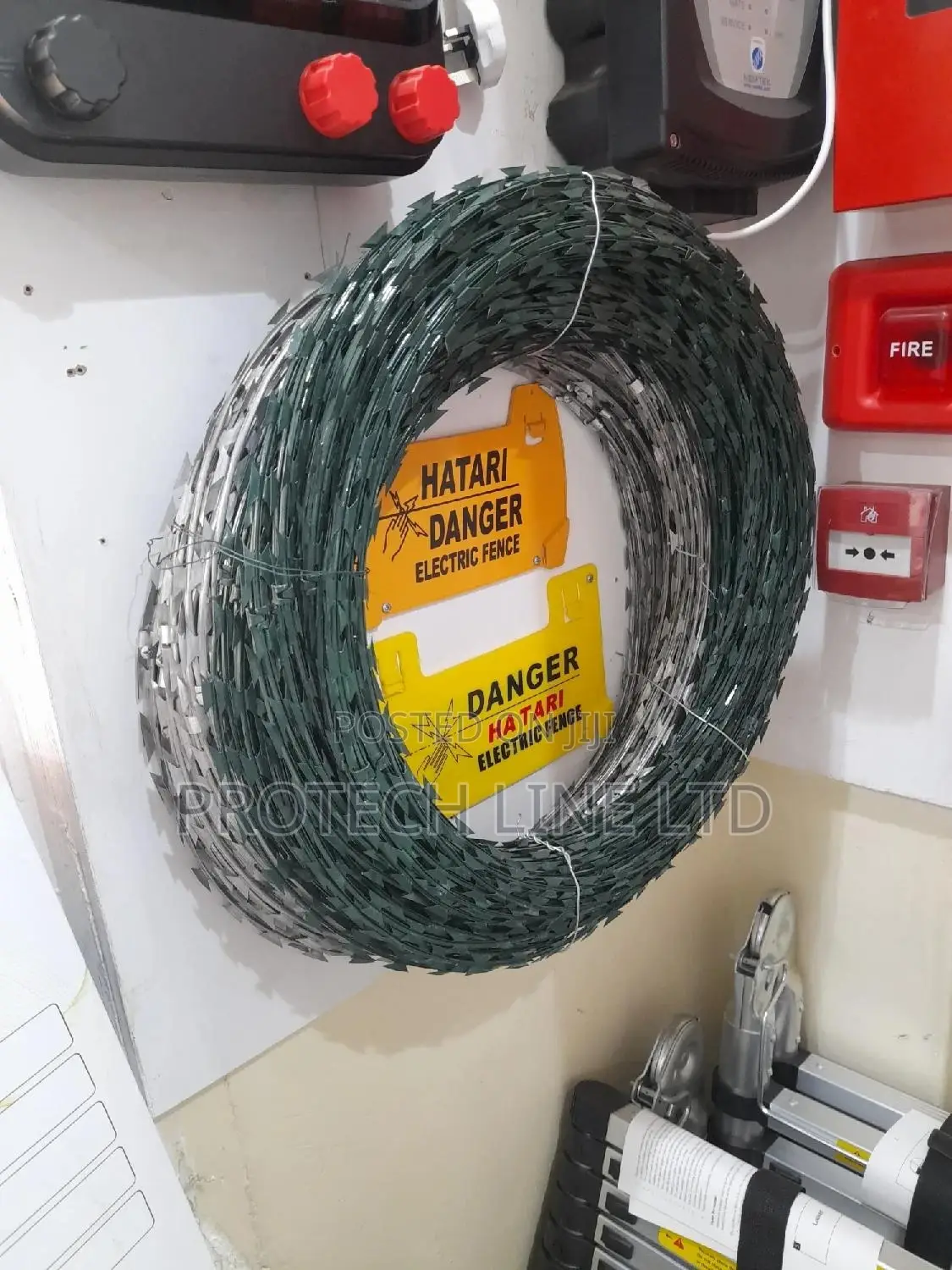 450mm Galvanized Cross Barbed Razor Wire
