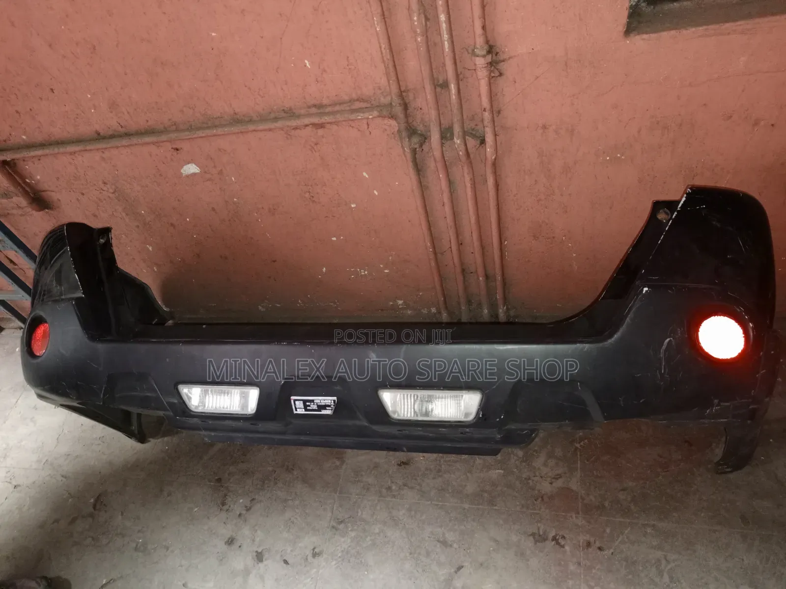 Xtrail NT32 Rear Bumper Complete With Reverse Lights