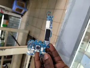 Samsung Galaxy S9 Motherboard.