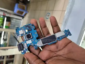 Samsung Galaxy S9 Motherboard.