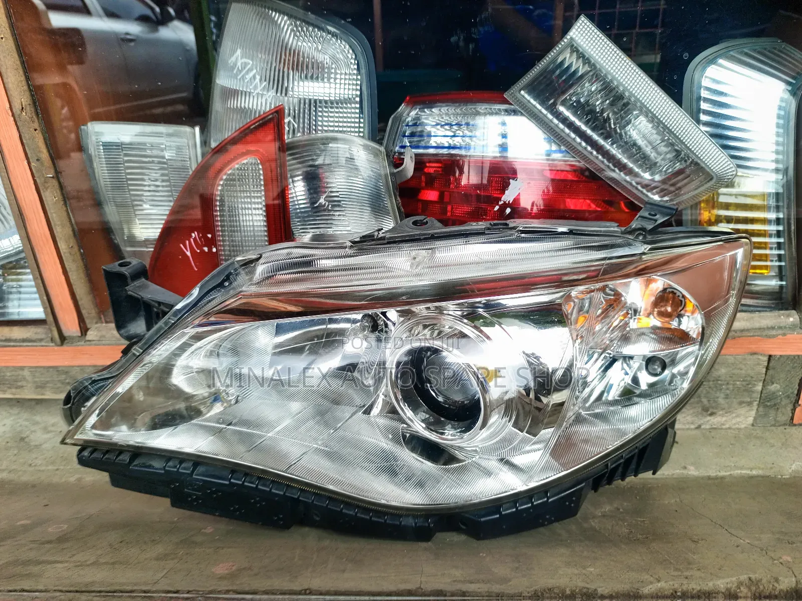 Impreza N14 Nonzenon Clear Reflector Headlight