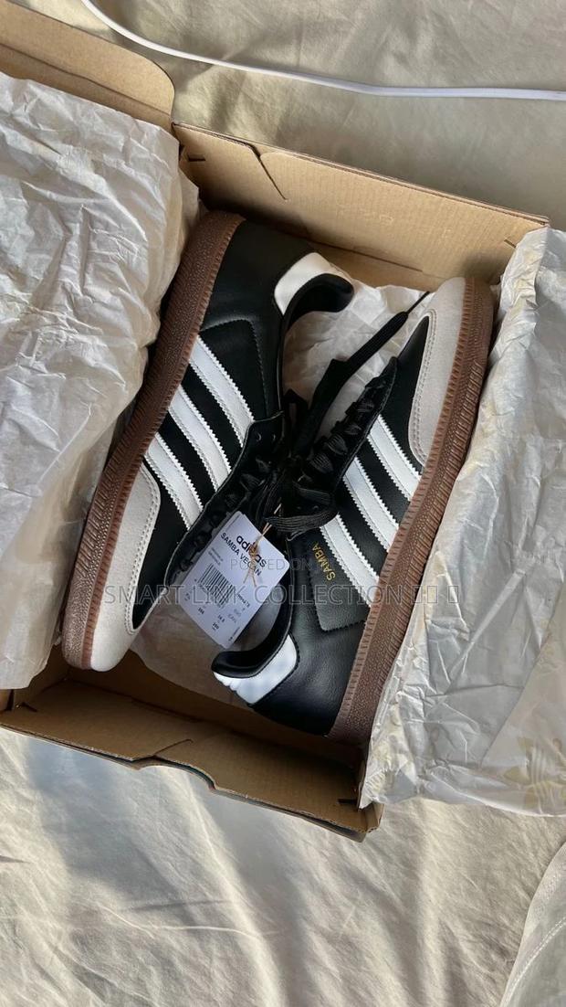 *Adidas Samba* - thumbnail 2