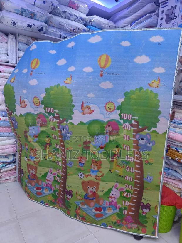 Crawling Mats * Crawling Mats * Crawling Mats - main view