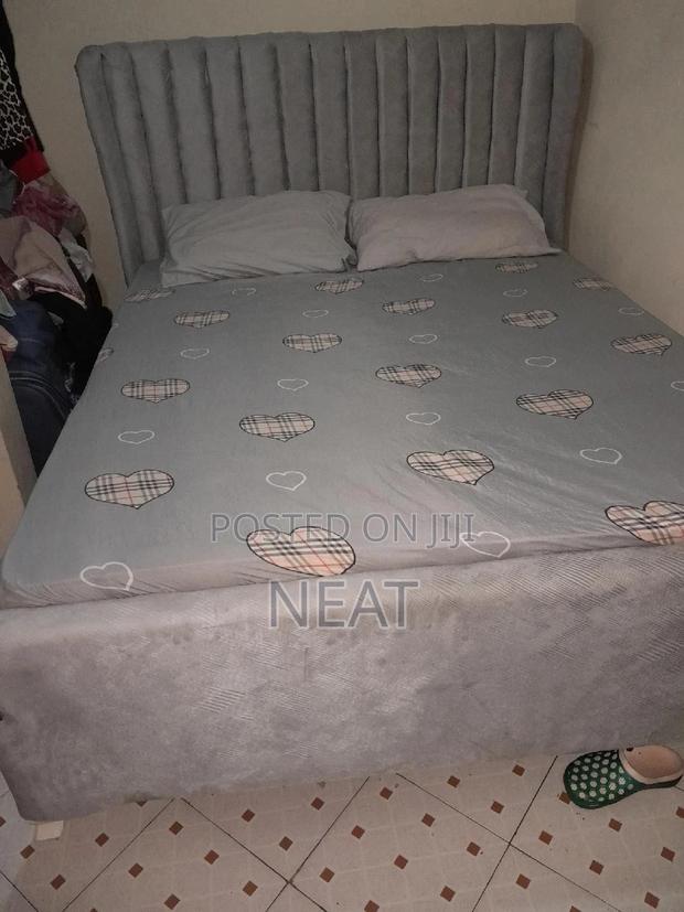 5×6 Bed Slightly Used - thumbnail 2