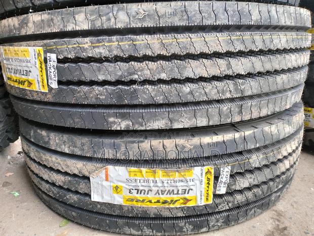 315/80r22.5 Jk Tyre Made in India (JUL3
