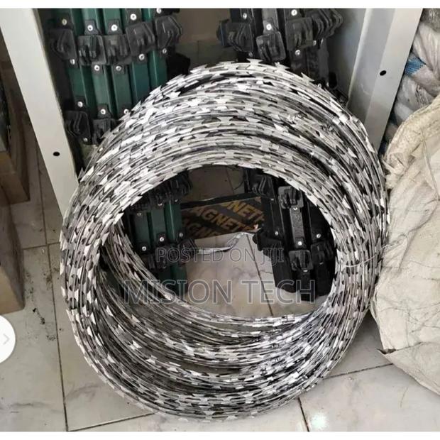 Galvanized 10M Razor Wire,