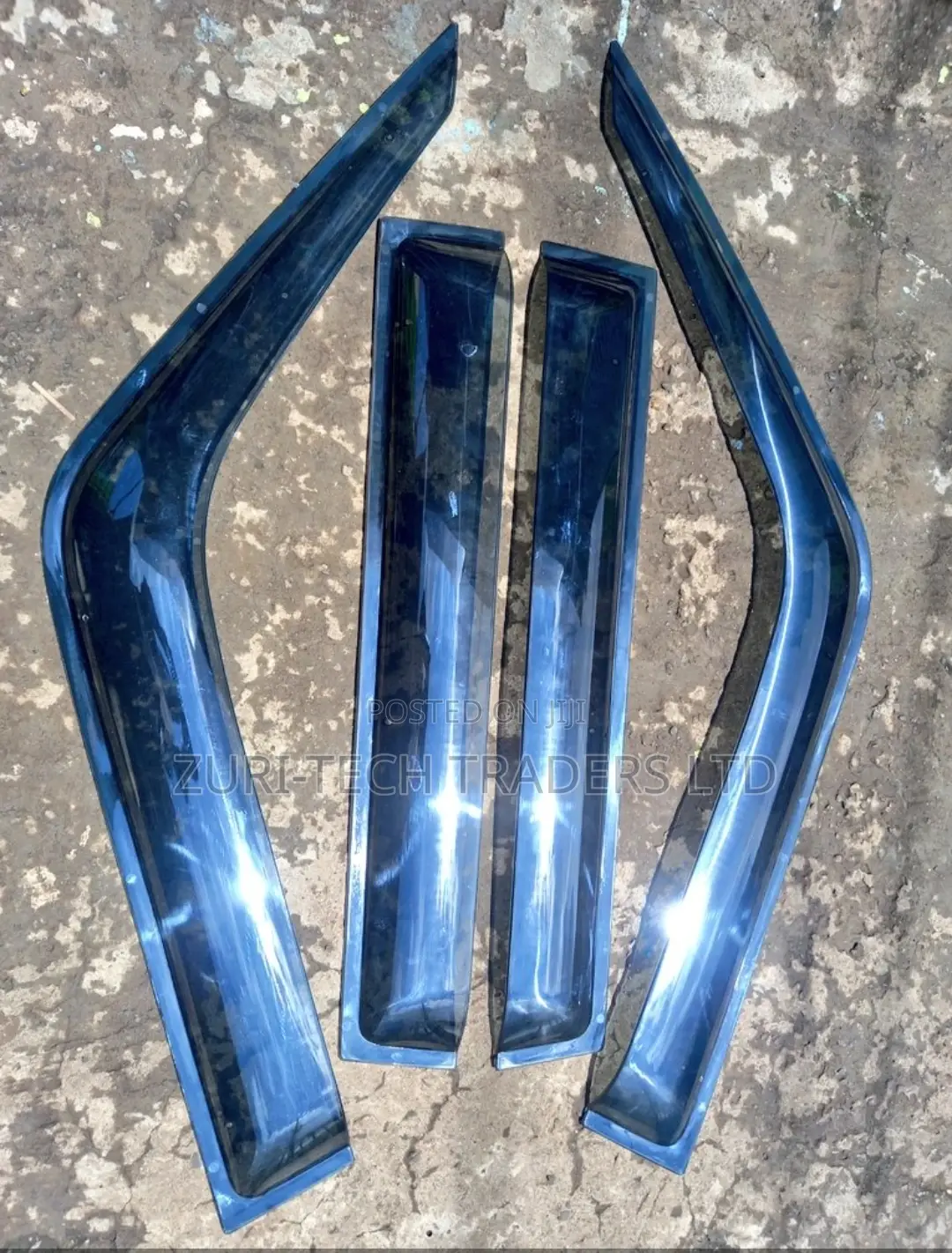 Landcruiser 78/79 Original Windbreakers