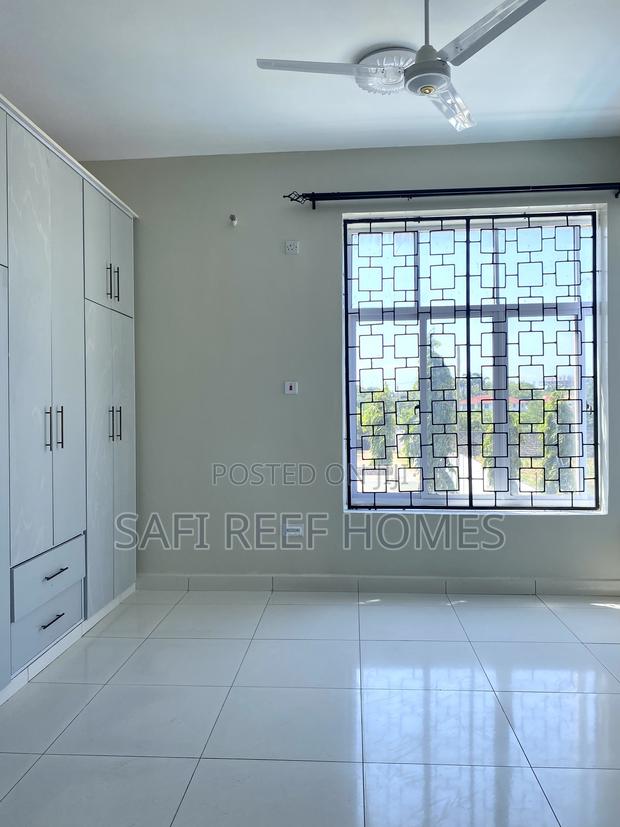 2bdrm Apartment in Nyali for rent - thumbnail 6