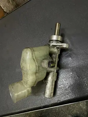 Brake Master Cylinder for Daihatsu Mira