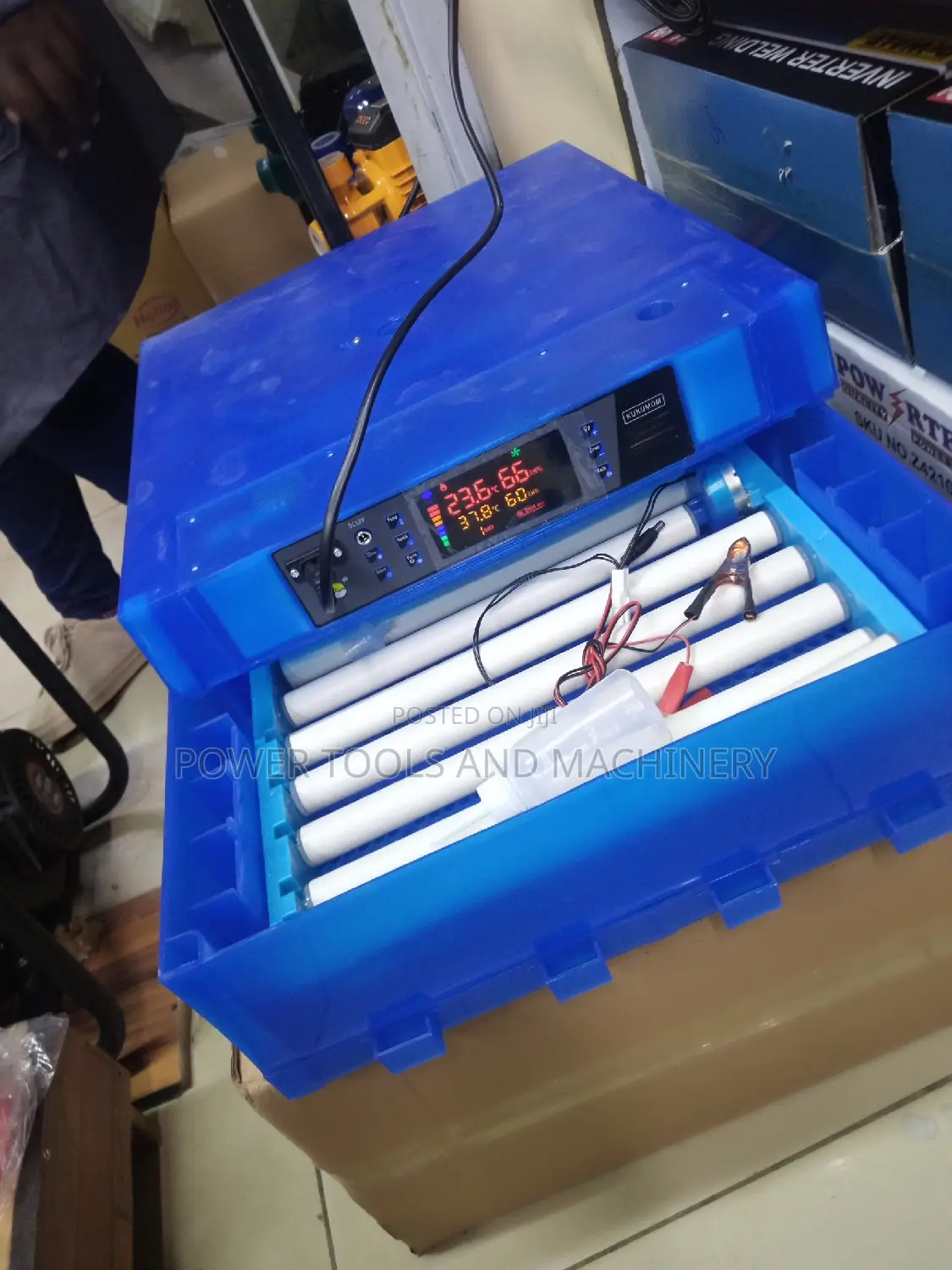 64 Eggs Incubator/ Egg Incubator