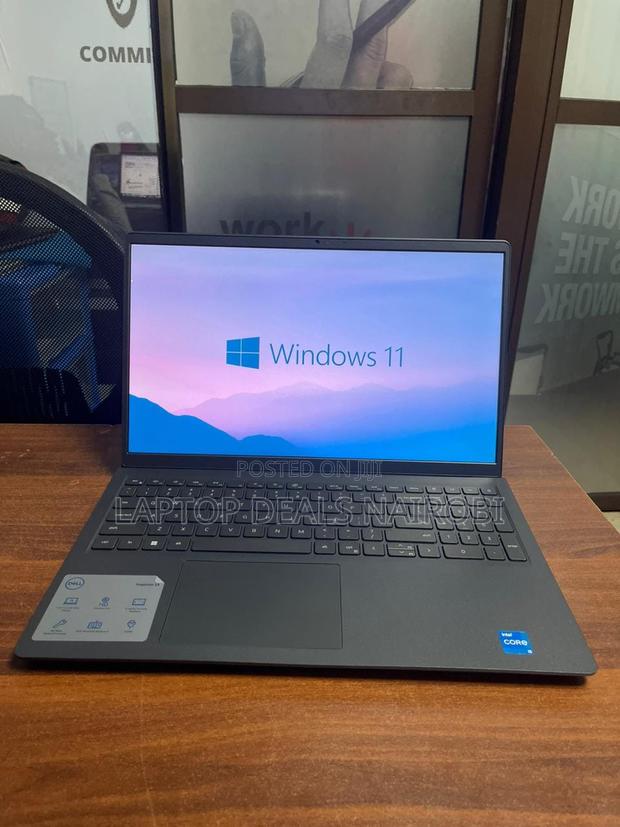 Laptop Dell Inspiron 15 8GB Intel Core I5 SSD 512GB - main view
