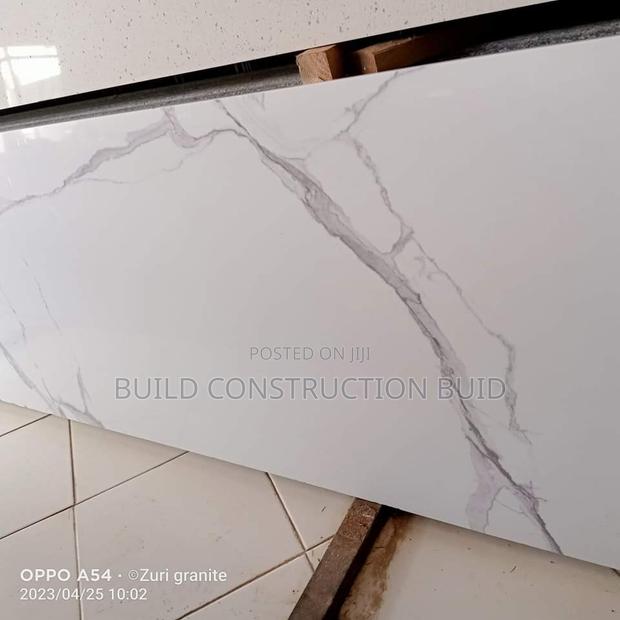 White Carara Granite - thumbnail 4