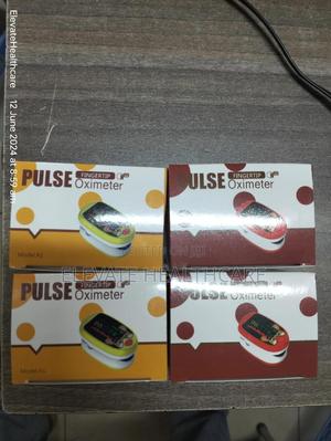 Fingerprint Pulse Oximeter - main view