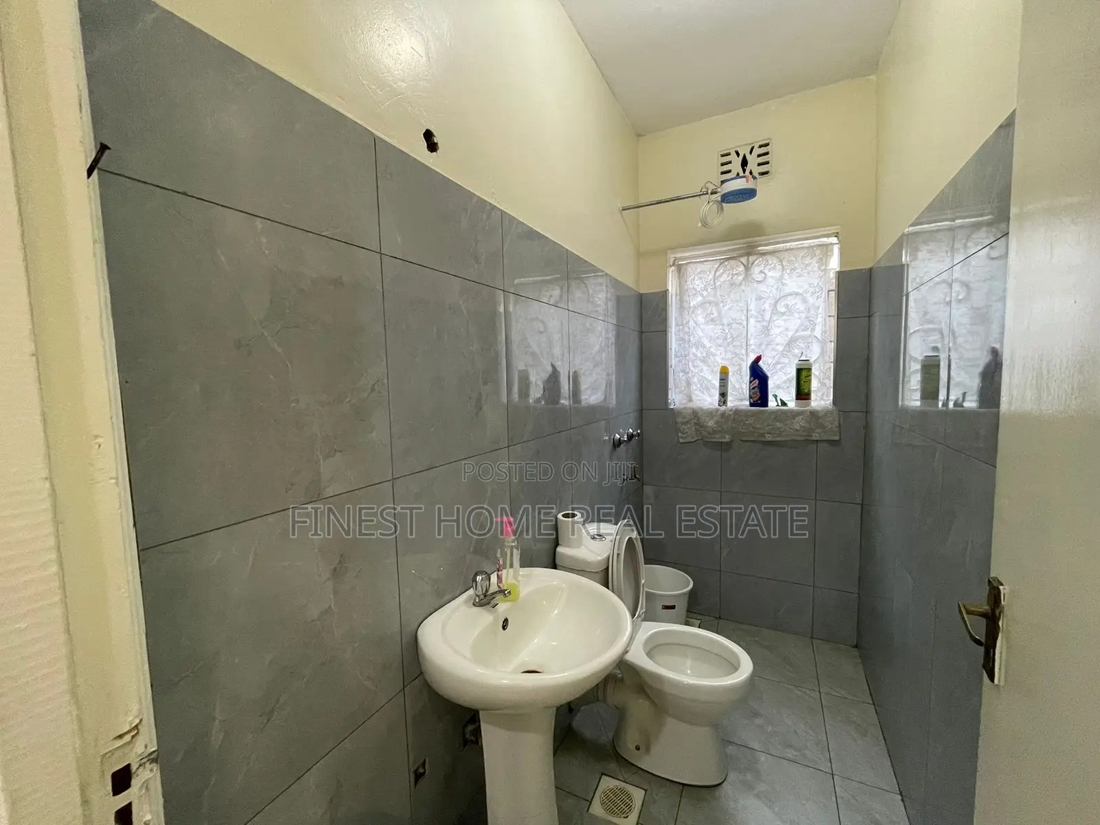5bdrm Villa in Lukenya for sale