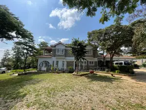 5bdrm Villa in Lukenya for sale
