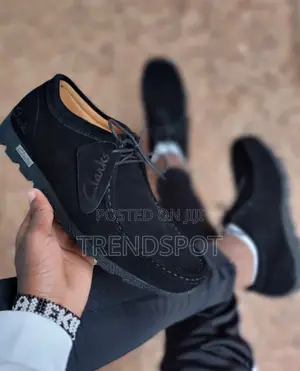 Designer Black Quality Men Clarks Wallabees