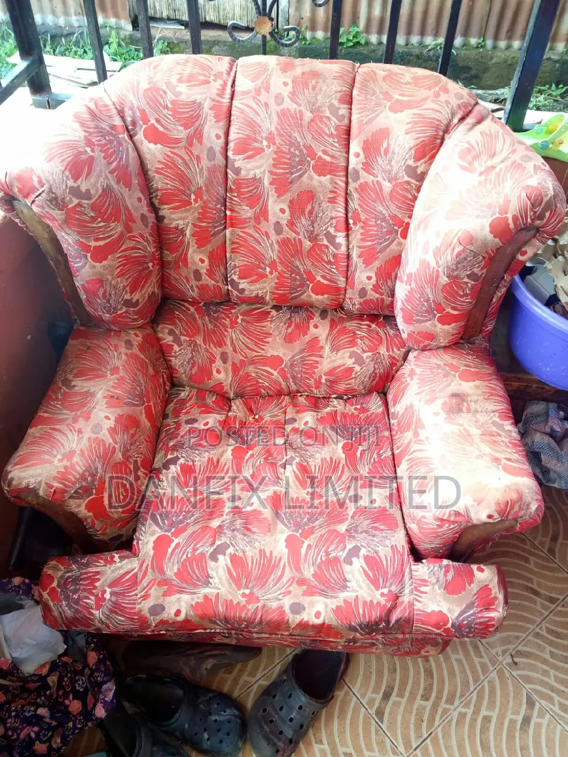 Sofa Uphostelry and Recushioning Services