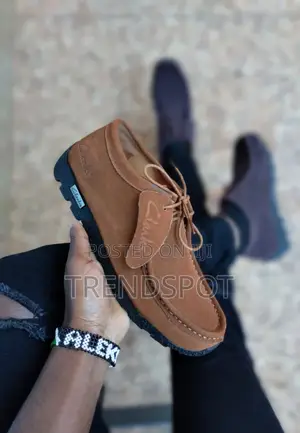 Designer Black Quality Men Clarks Wallabees
