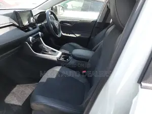 Toyota RAV4 2019 White