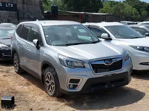 Subaru Forester 2018 Silver