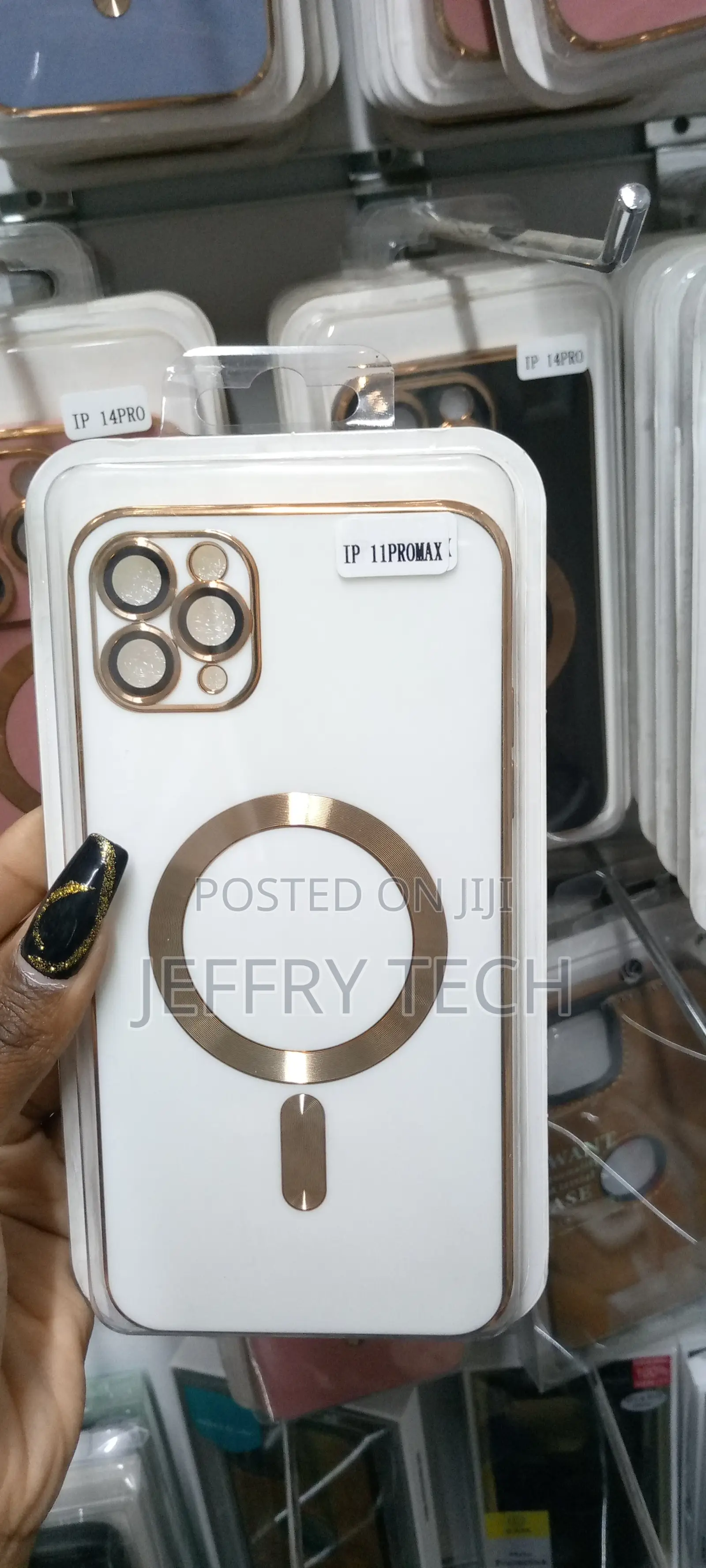 For iPhone 11 Pro Max Magsafe Plating TPU Phone Case White