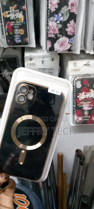iPhone 11 Magsafe Plating TPU Phone Case With Lens Film(Bla