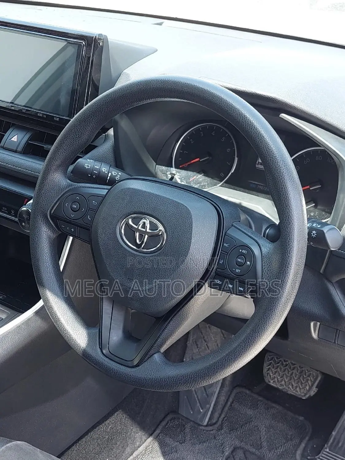 Toyota RAV4 2019 White