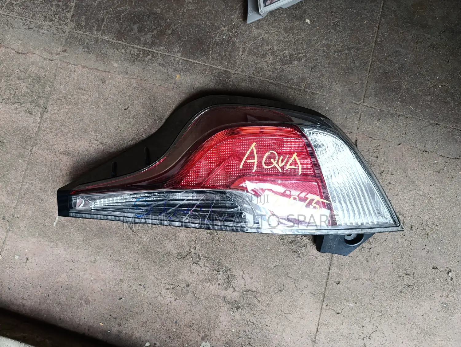 Toyota Aqua 2015 Backlight