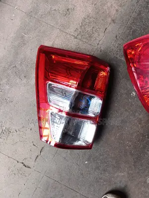 Suzuki Escudo Backlight 2010